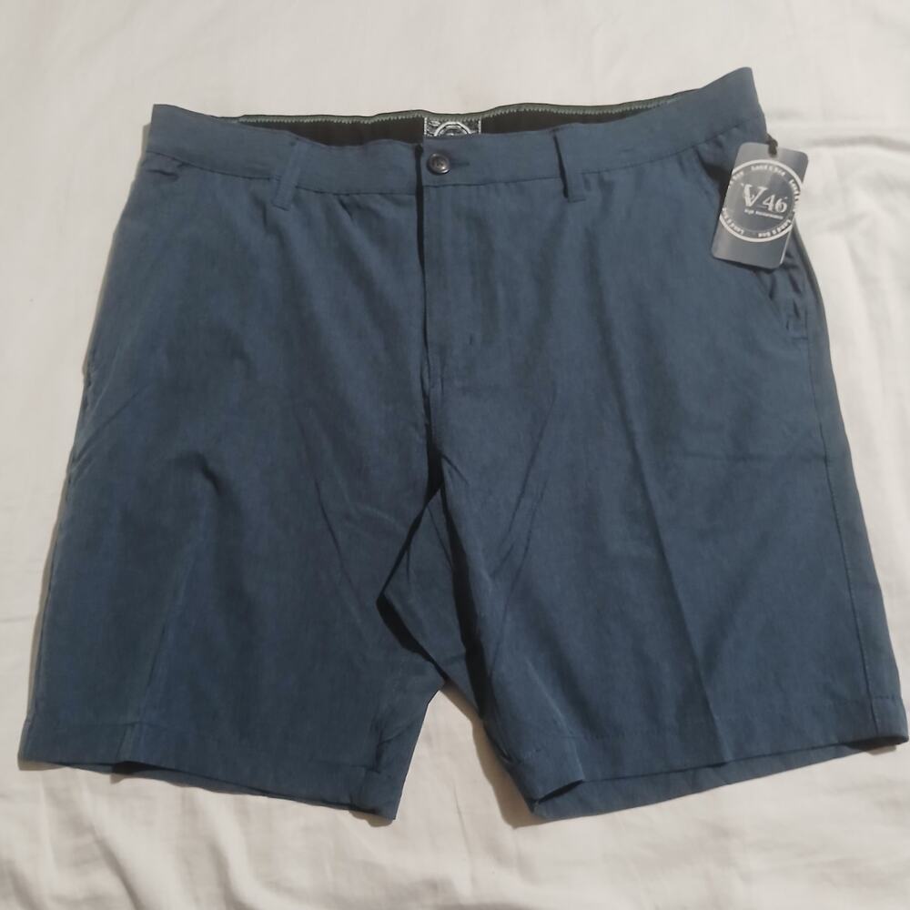 NWT V46 Land & Sea men's 36 quick dry performance fabric blue 9"inseam pockets